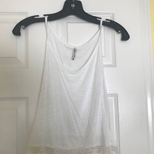 Lf white tank